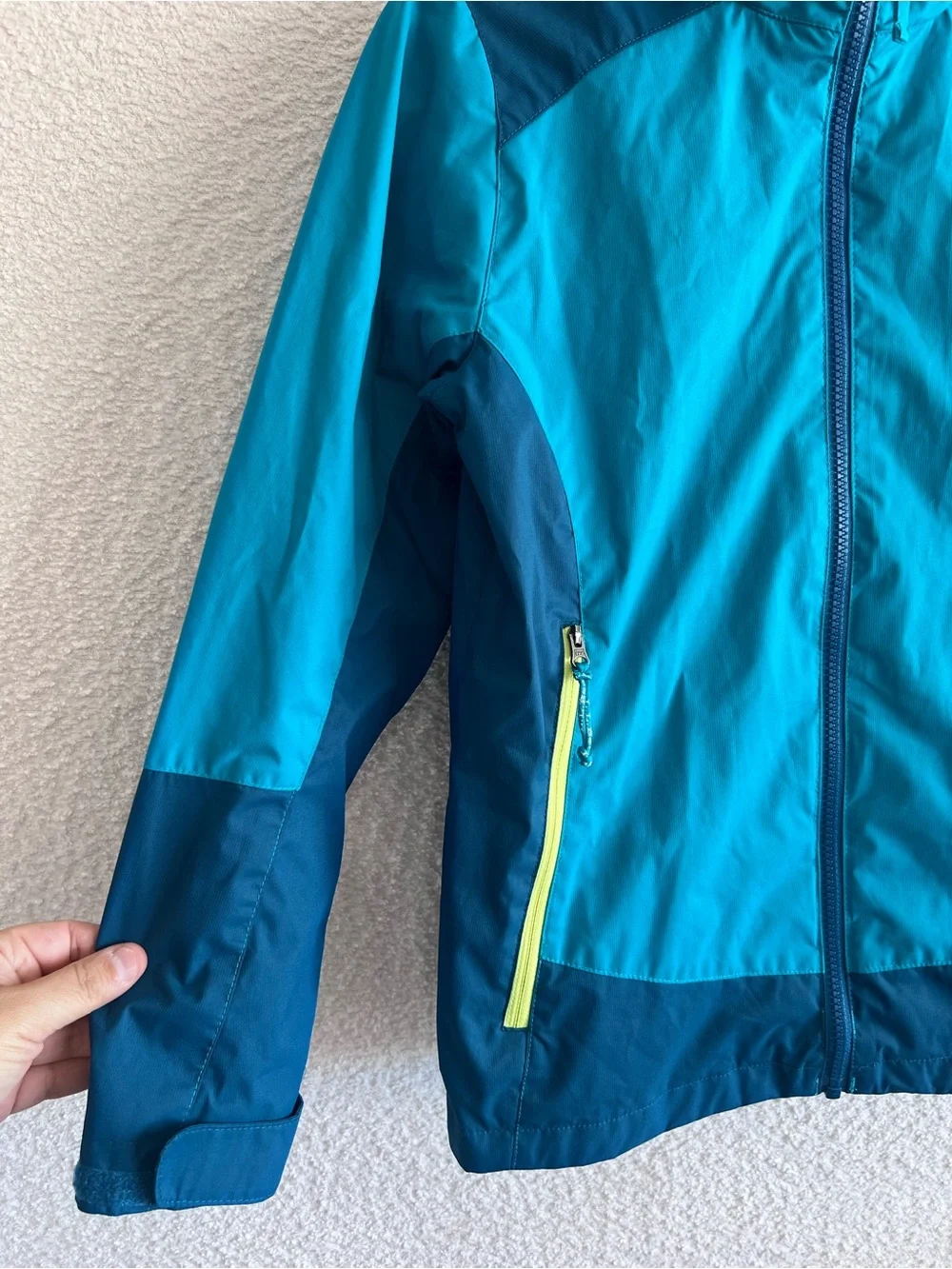 L.L. Bean Kids Blue Hooded Windbreaker Jacket Size Medium 10/12